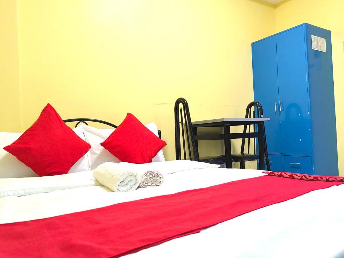 Yellowpad Hotel Davao Exterior photo